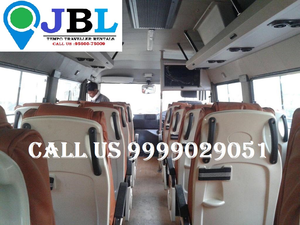 Hire tempo traveller in Dilshad Garden Delhi
